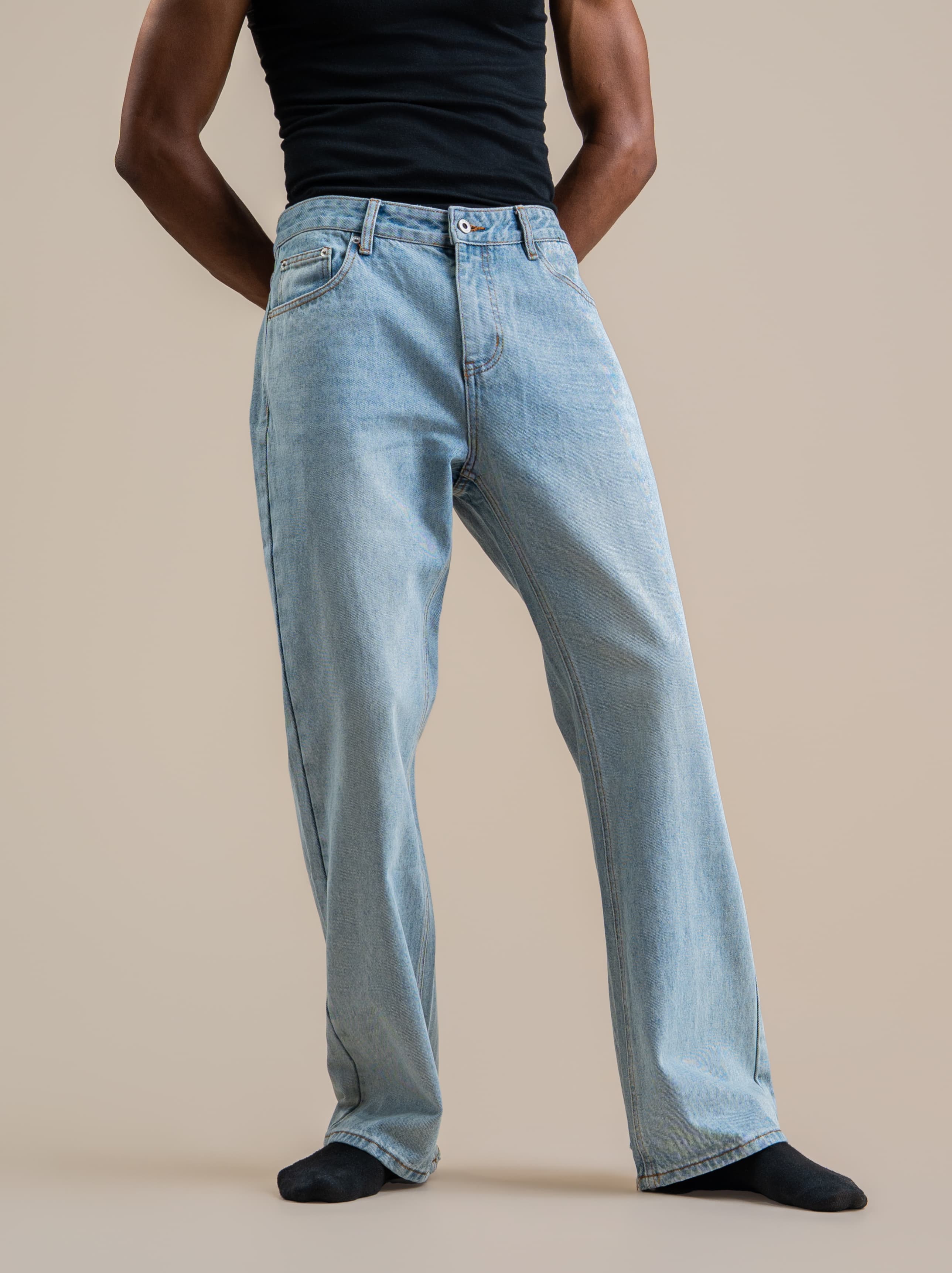 GALLERY STRAIGHT LEG DENIM - View 2