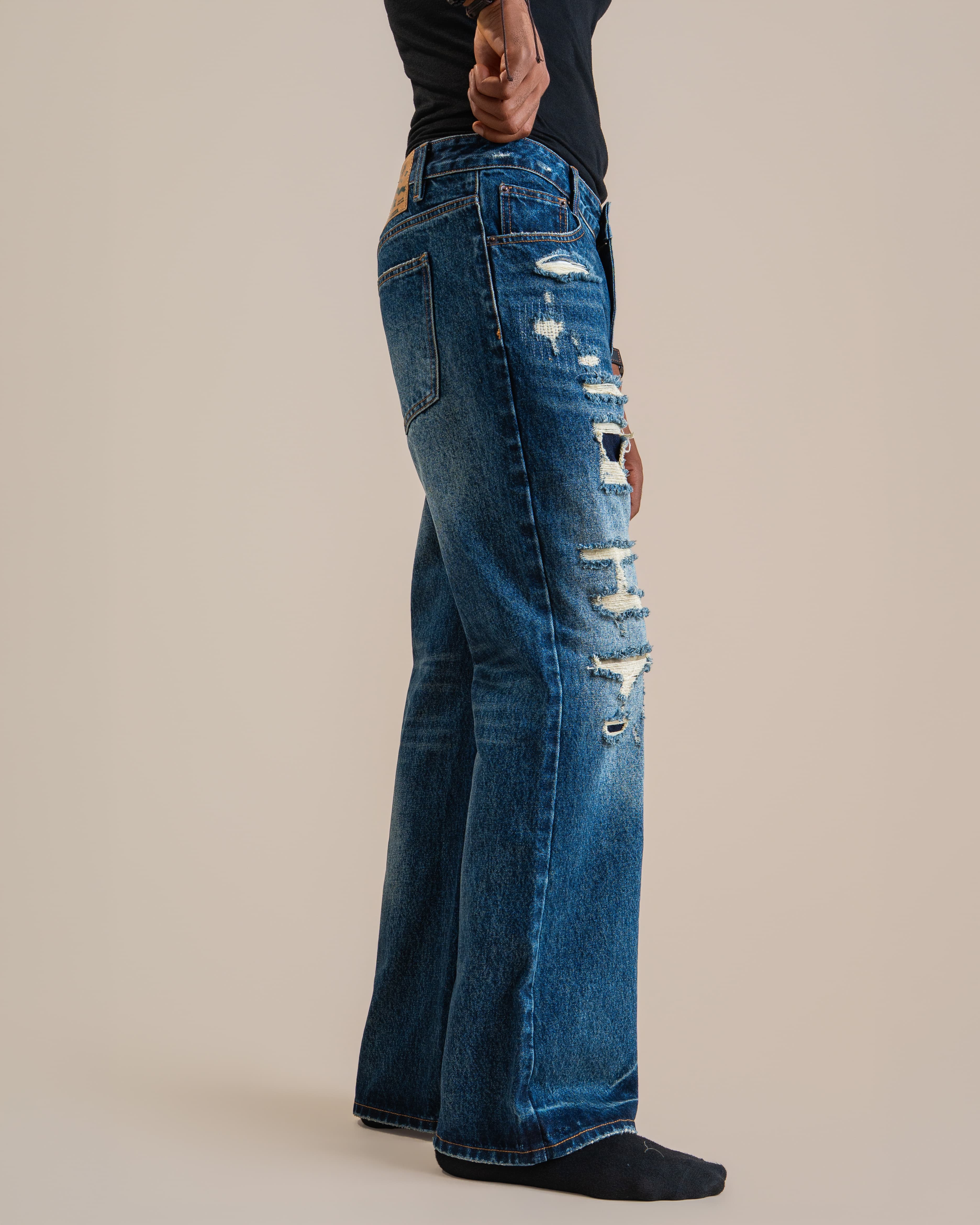 TRENDY DISTRESSED DENIM - View 4