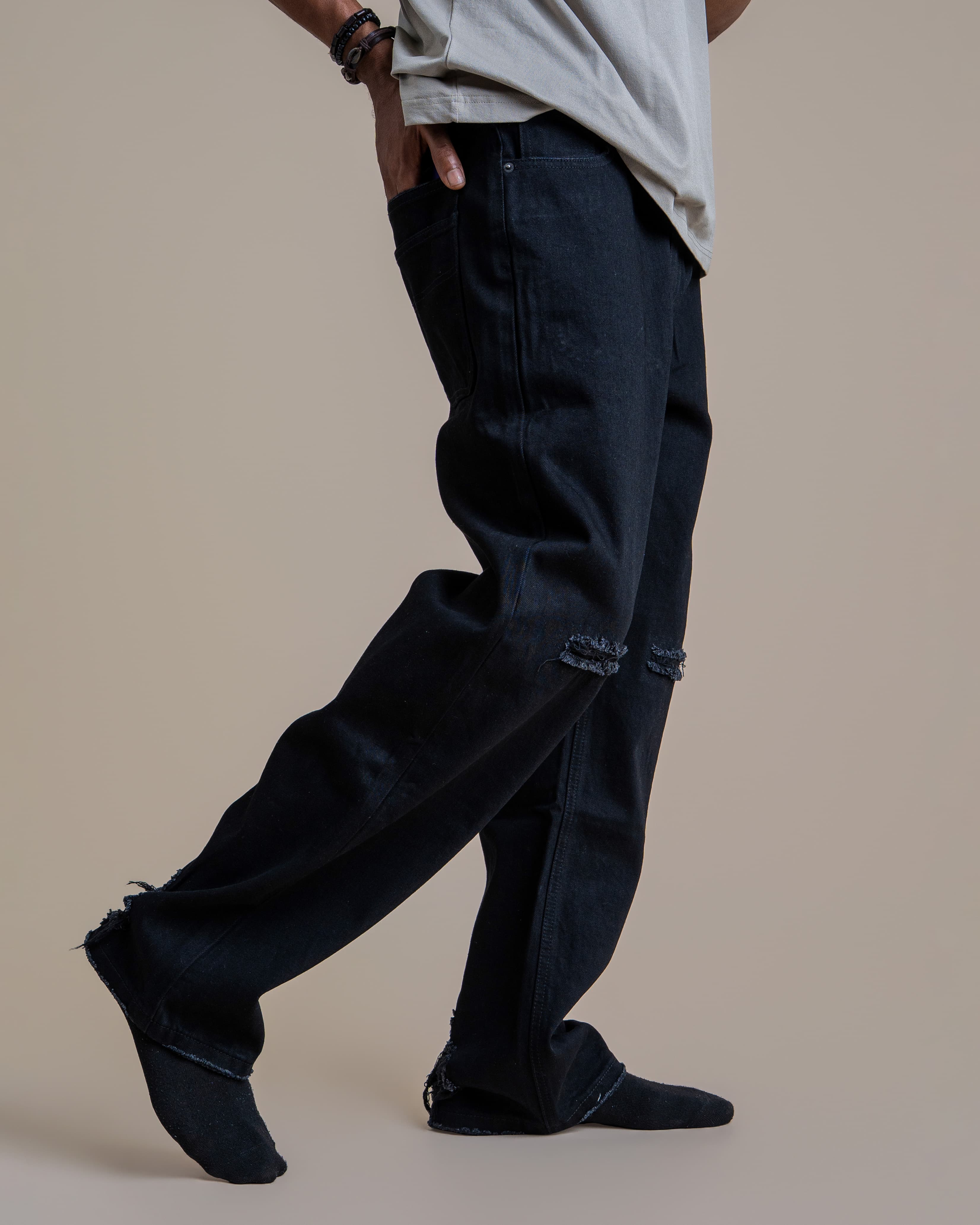 RIPPED KNEE DENIM - View 3