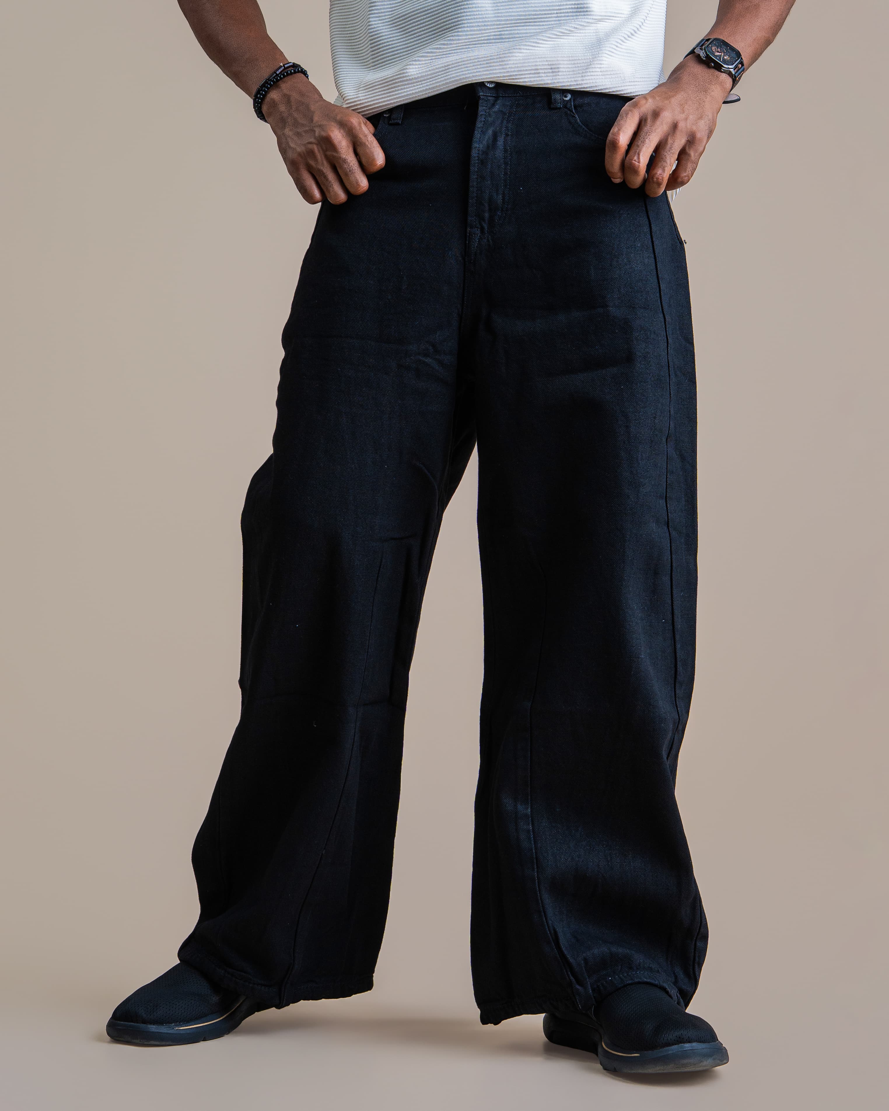 SHADOW BARREL DENIM