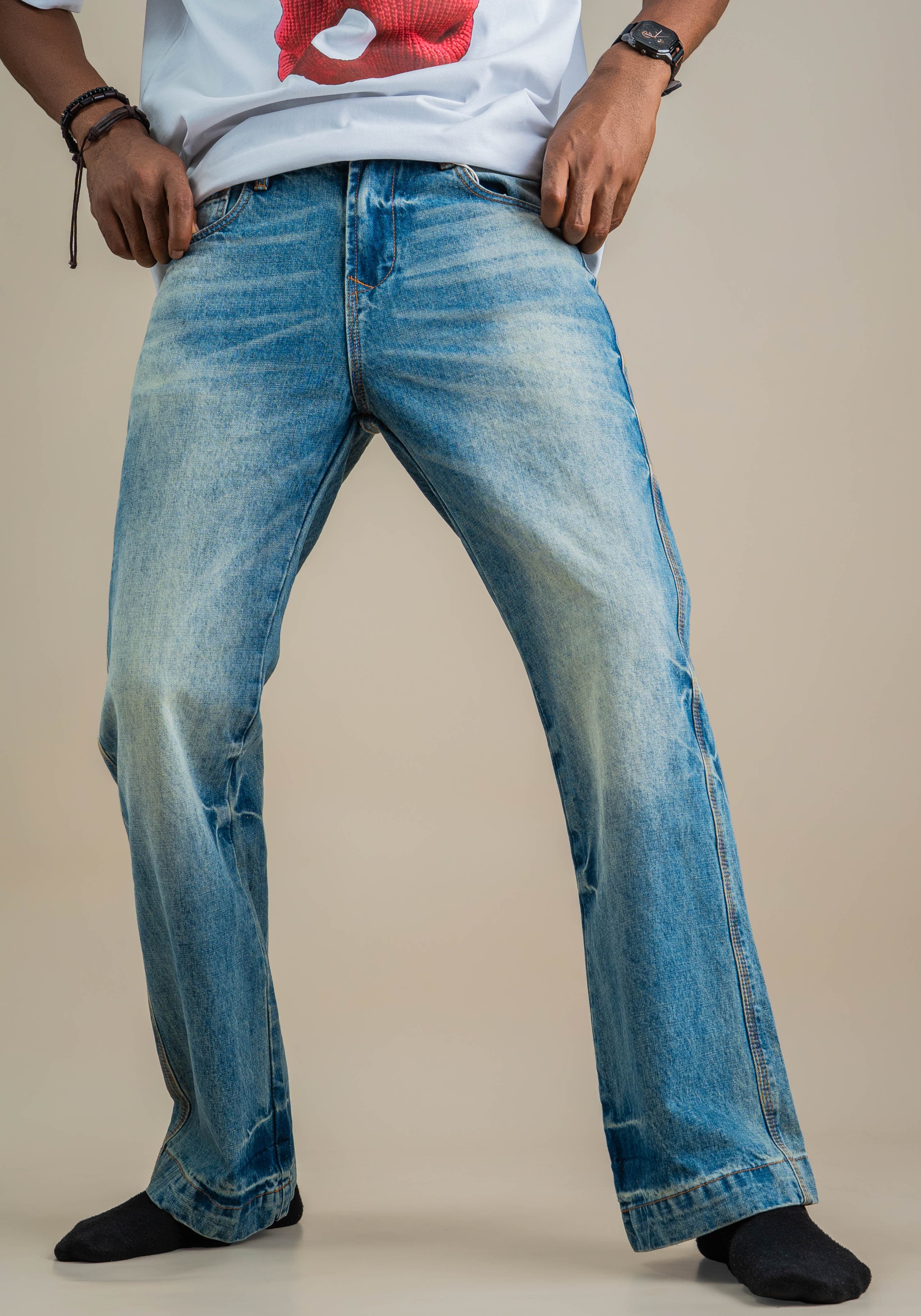 DECENT FADE-OUT DENIM