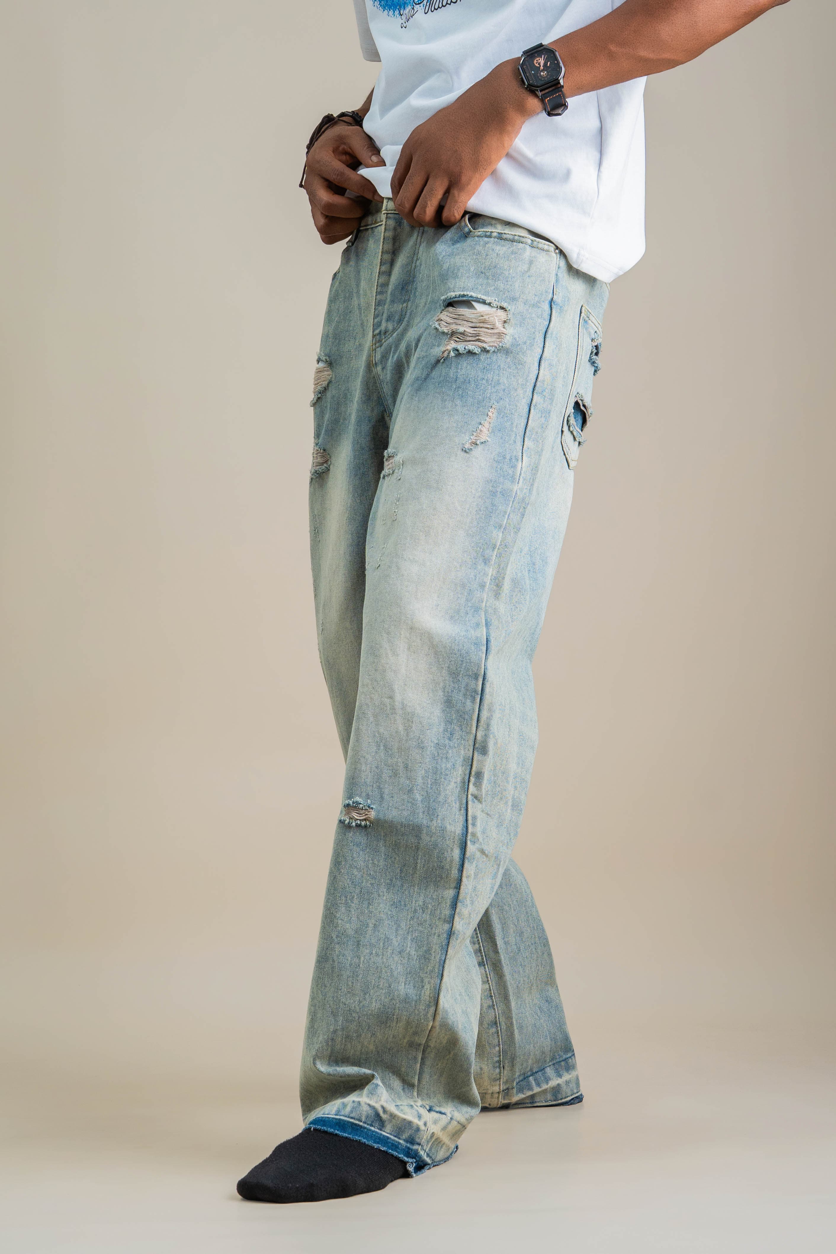 PALE RIPPED DENIM - View 2