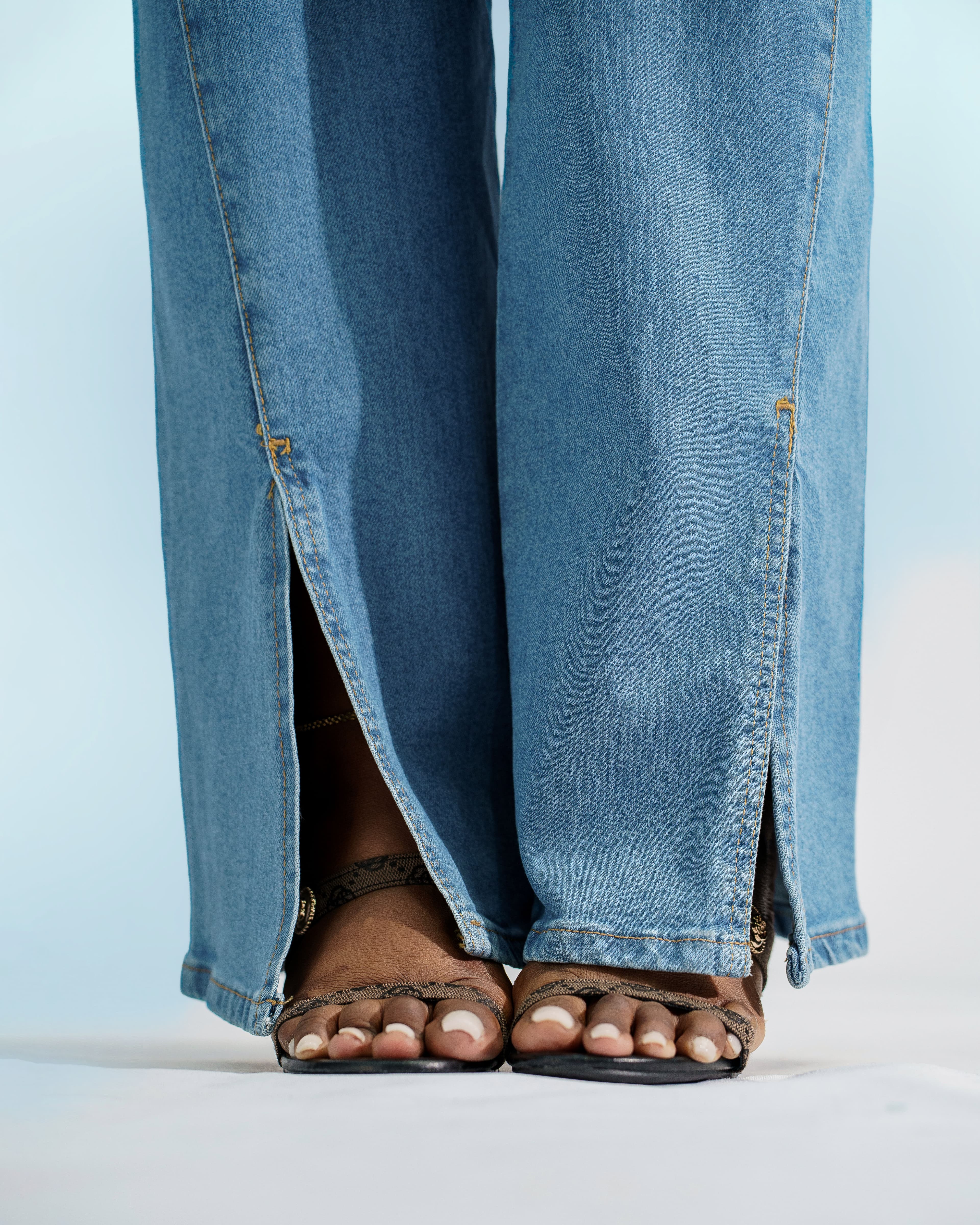 LIGHT ELARA DENIM - View 3