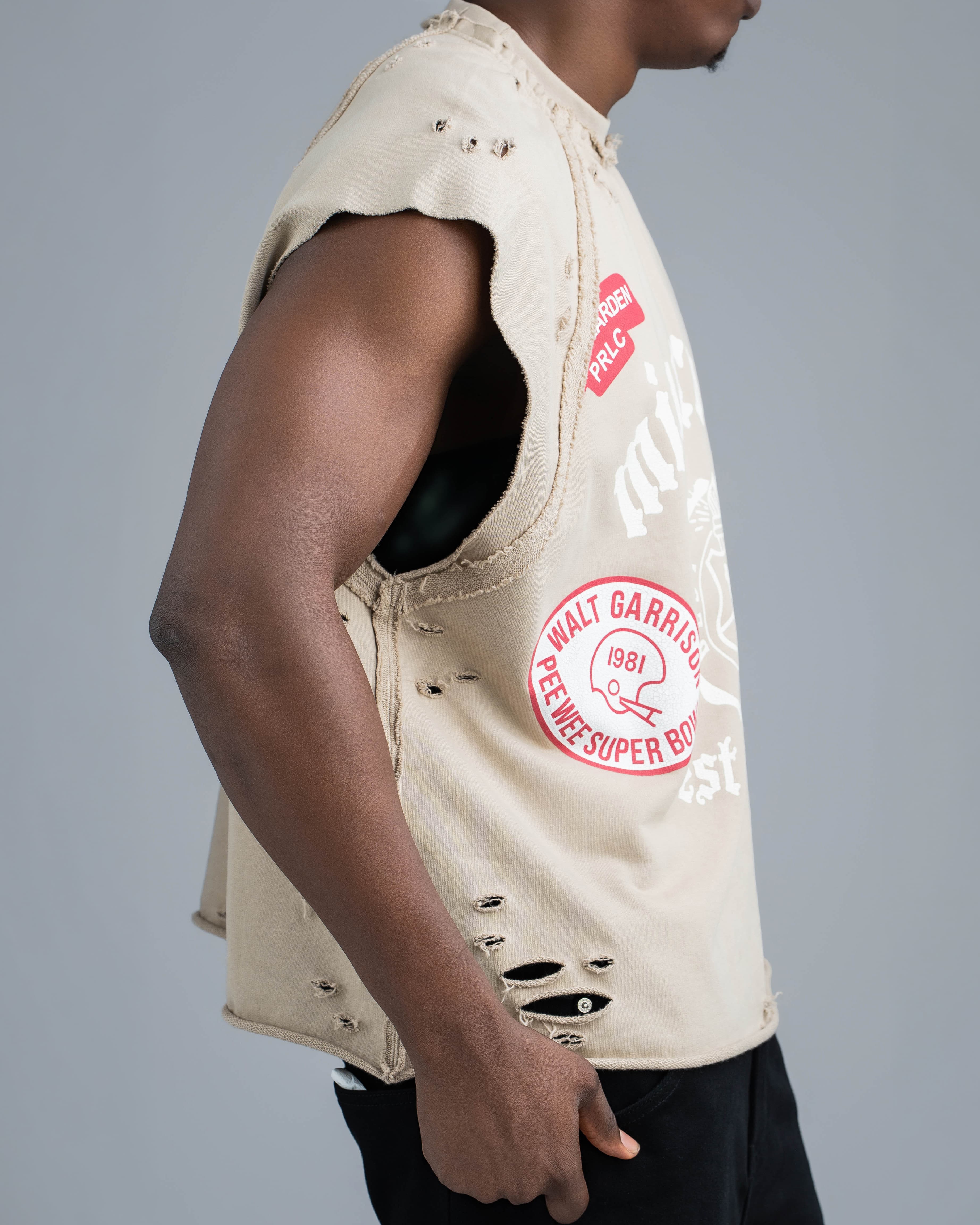 POLITAN SLEEVELESS DISTRESSED TOP - View 2