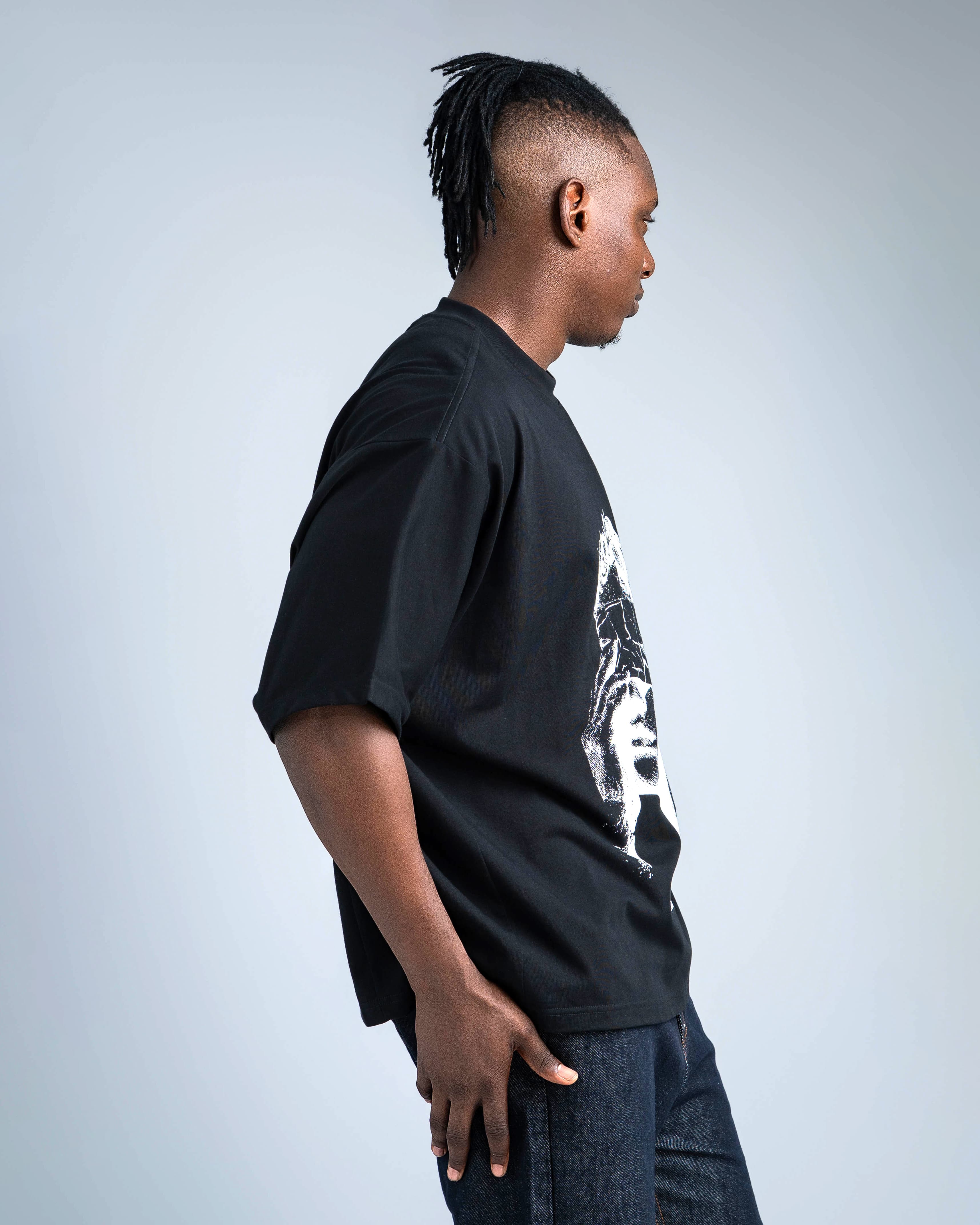 OBSCURE GAZE TSHIRT - View 3