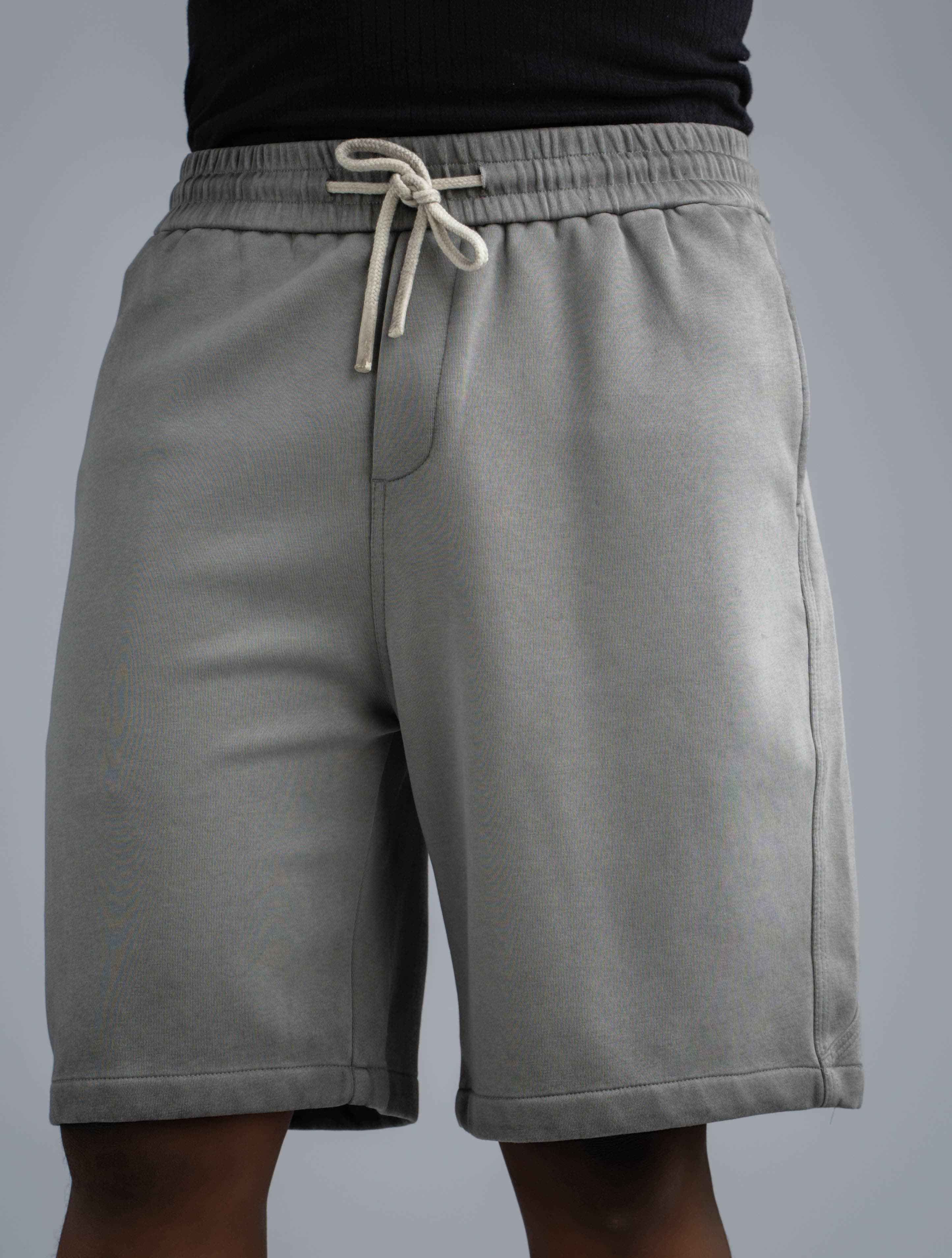 FLEEK SWEAT SHORTS