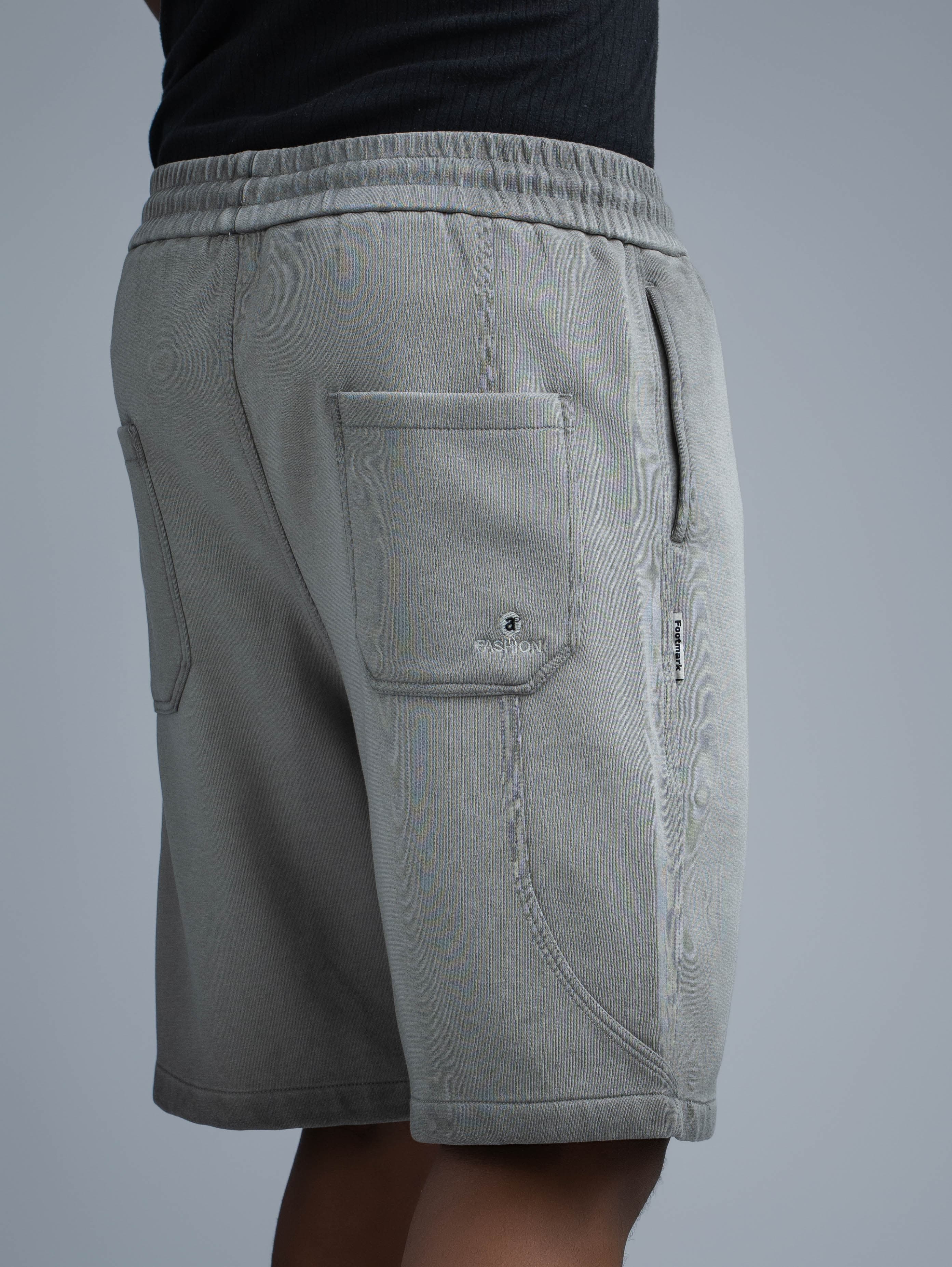 FLEEK SWEAT SHORTS - View 4