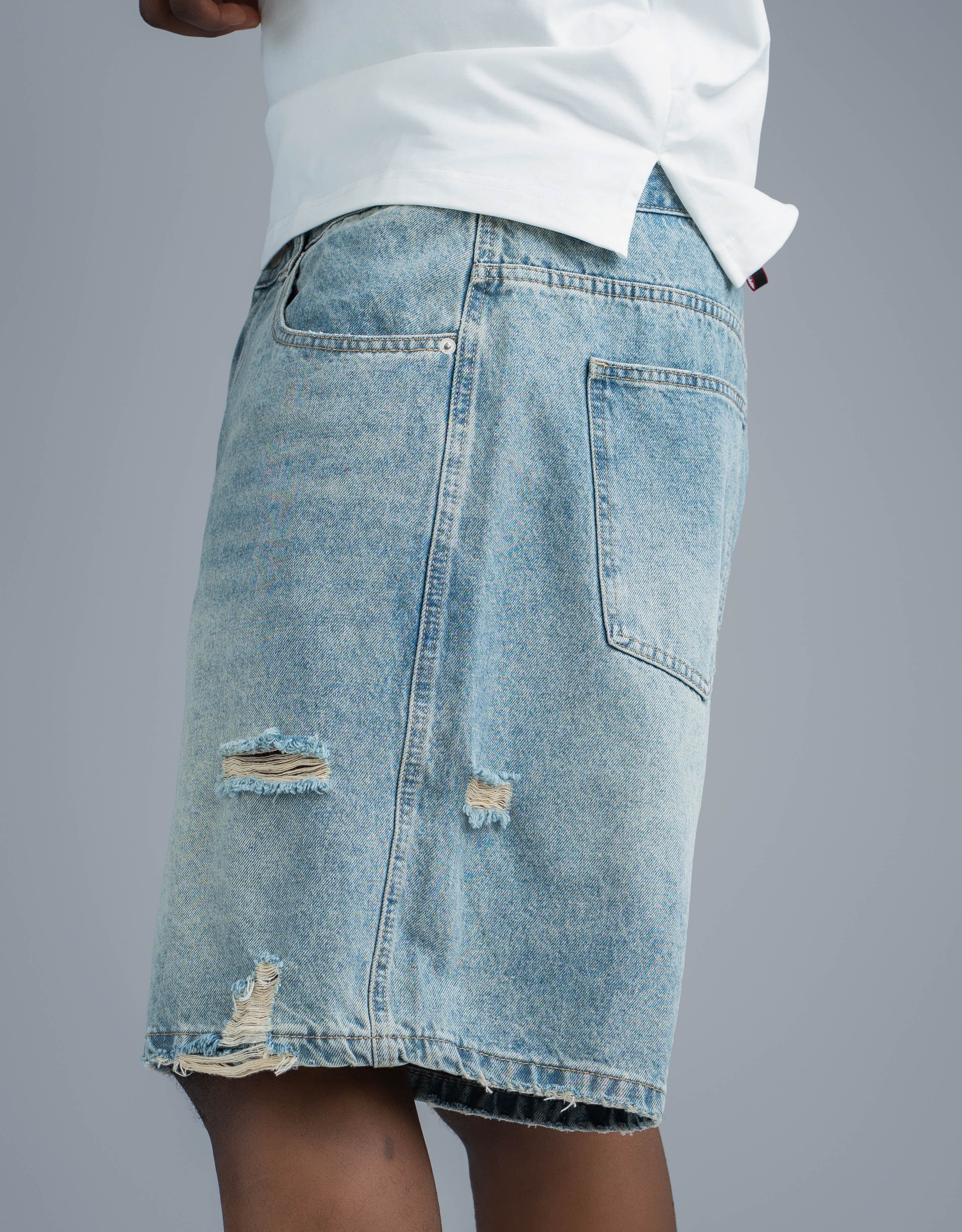 STAPLE DISTRESSED DENIM SHORT - View 2